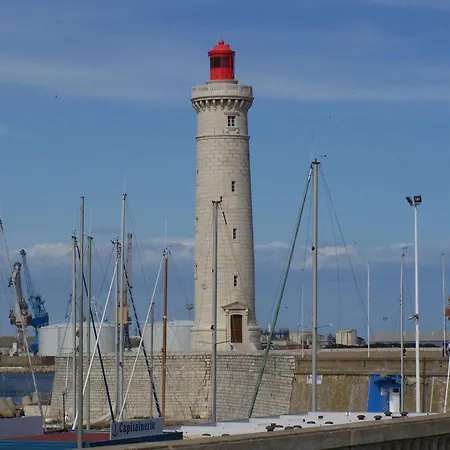 T2 4/5 Personnes Avec Vue Mer, Acces Plage, Parking Prive - Fr-1-472-204 *